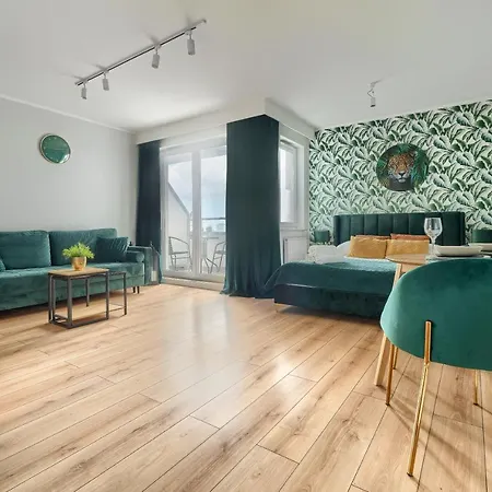 Exclusive Apartment *